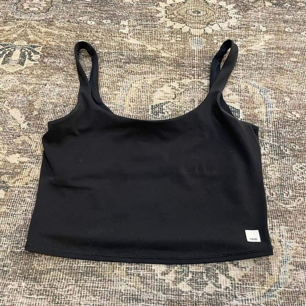 VUORI Black Cropped Tank Top Womens M Built-In Bra Athletic Activewear Yoga